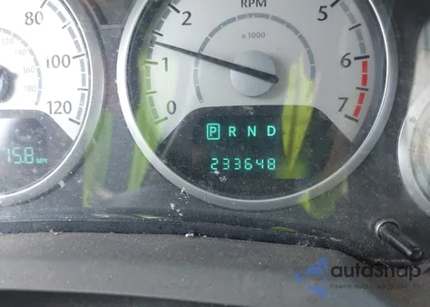 2010 Chrysler Town & Country Touring из США, поврежденный, VIN 2A4RR5D19AR273534